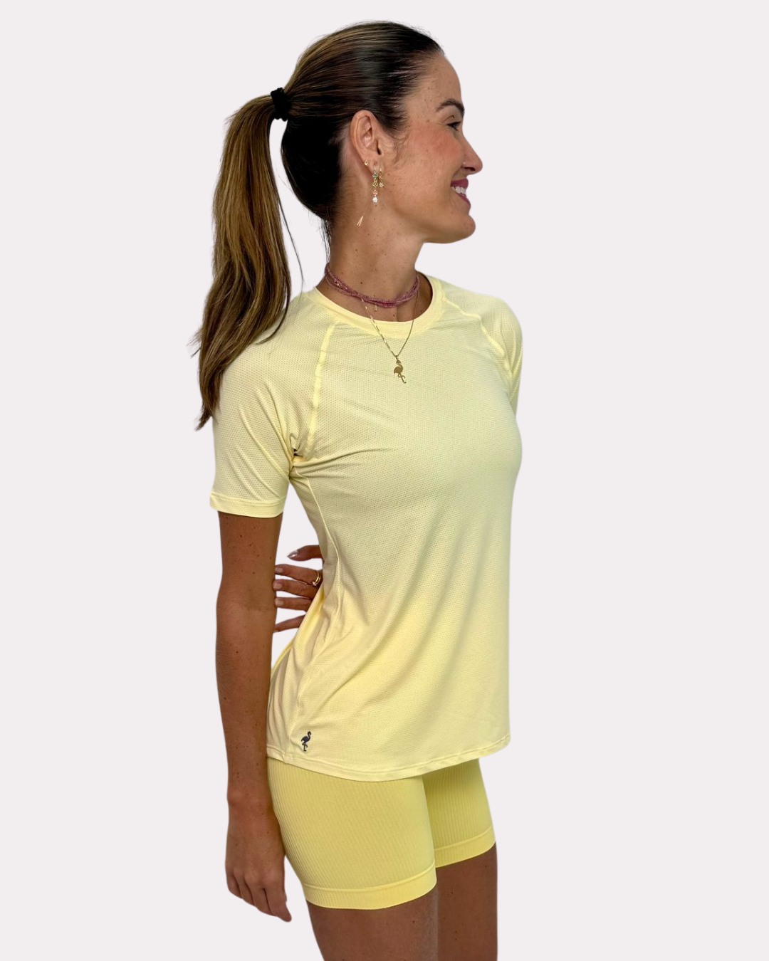 T-SHIRT RAGLAN AMARELO MANTEIGA